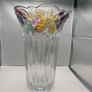 Savoir Vivre Cornucopia Crystal Vase. 4A